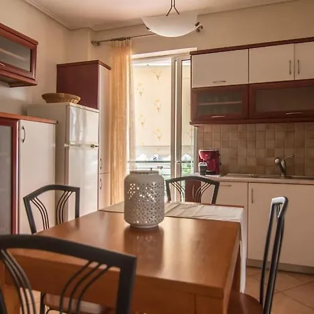 Artsy&charming 70 M2 Flat- 300 Mtrs From The Apartment *