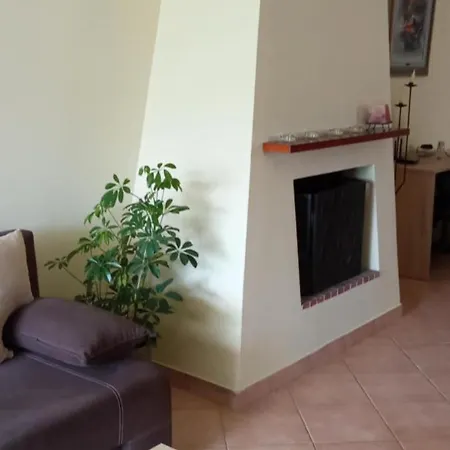 Apartment Artsy&charming 70 M2 Flat- 300 Mtrs From The