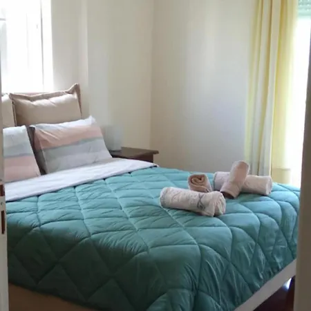 Artsy&charming 70 M2 Flat- 300 Mtrs From The * Kalamata